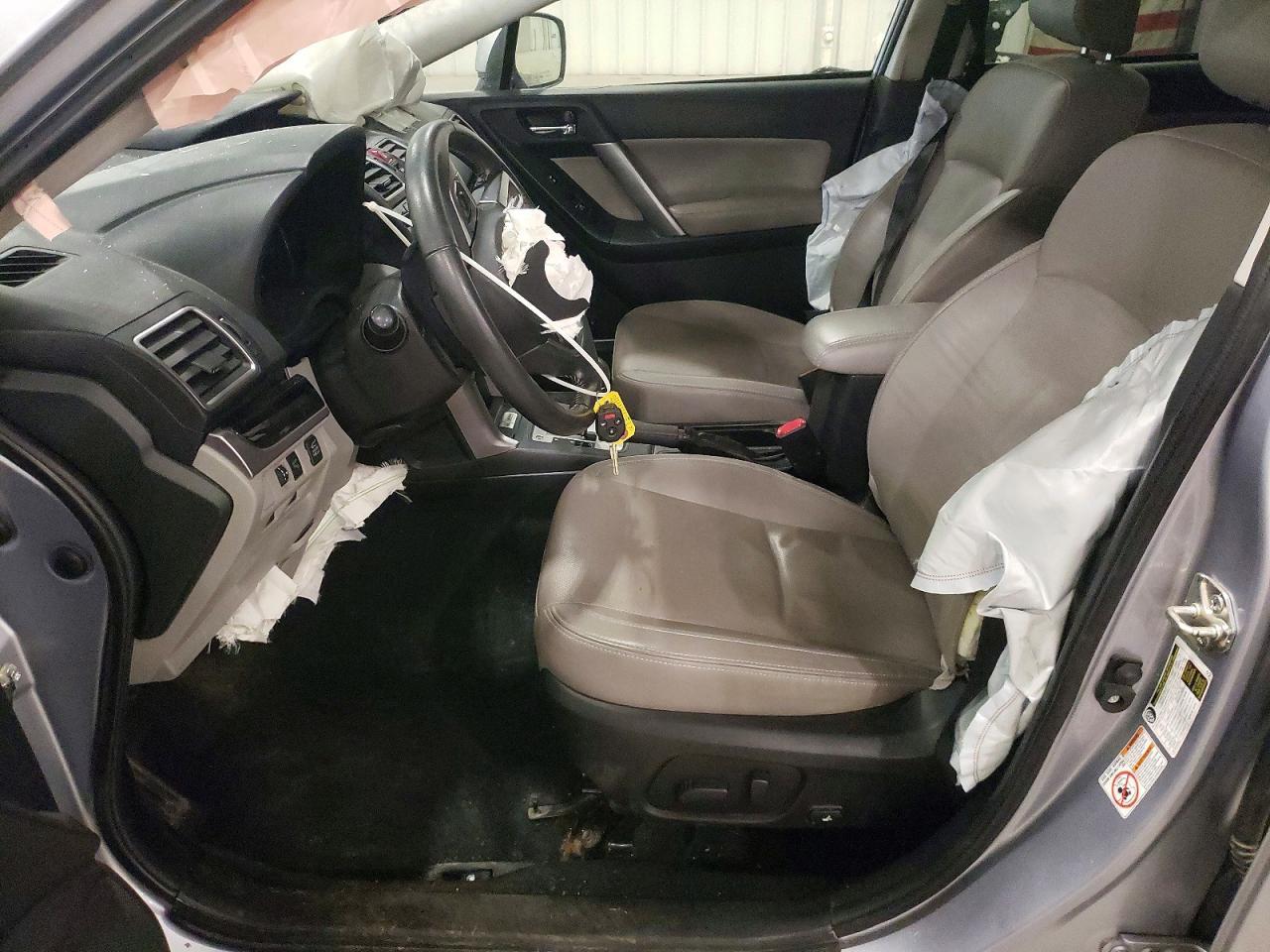 2017 SUBARU FORESTER