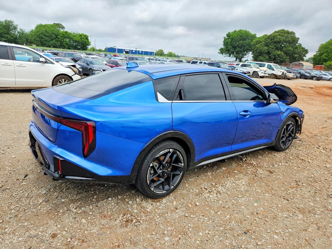 2025 KIA K4