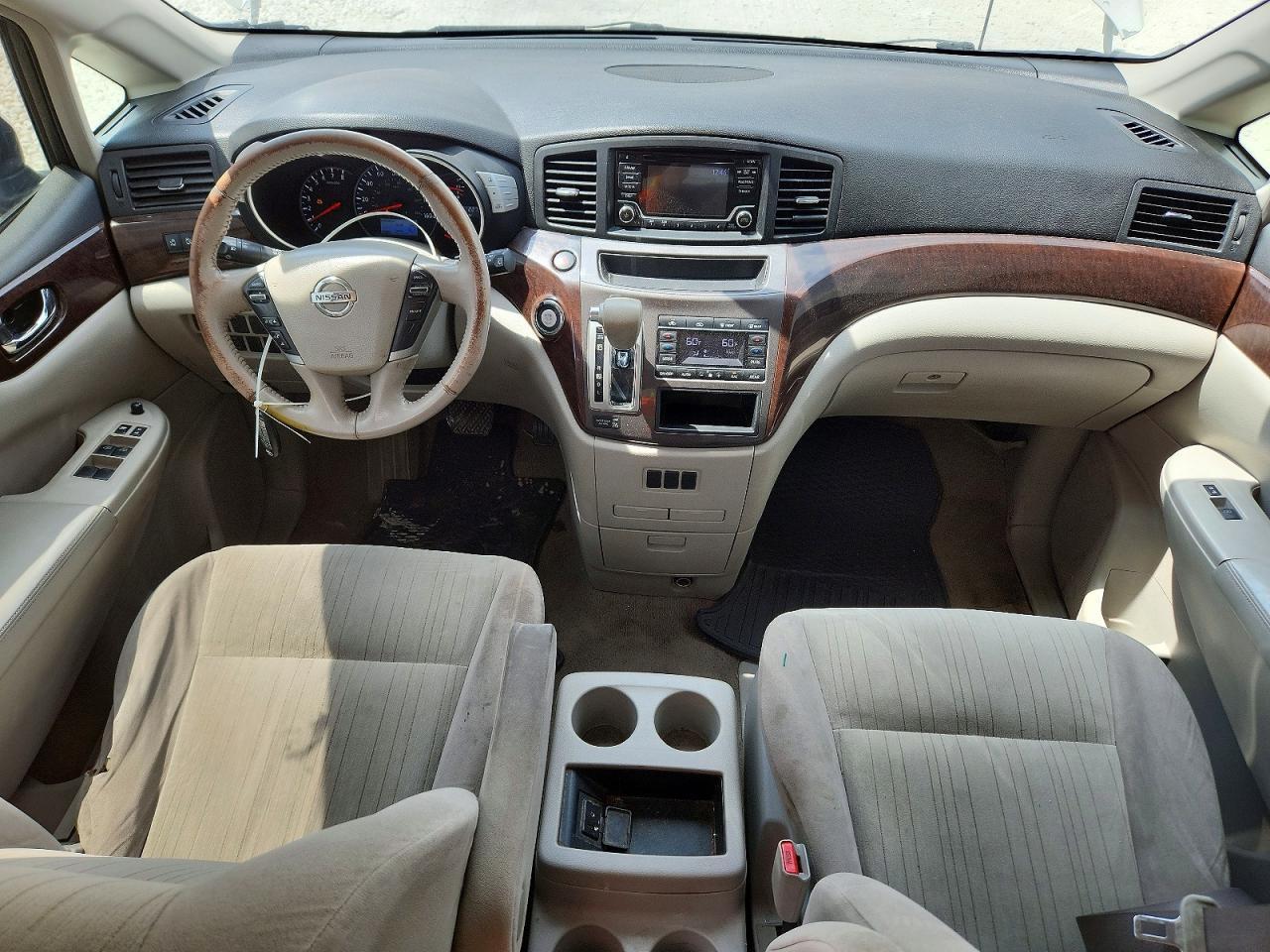 2016 NISSAN Quest