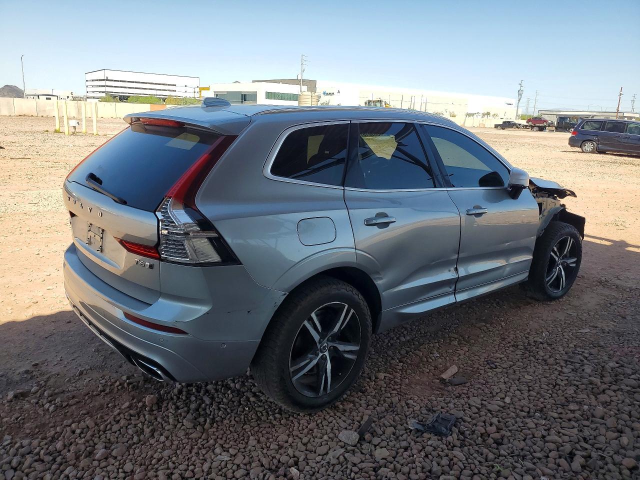 2018 VOLVO XC60