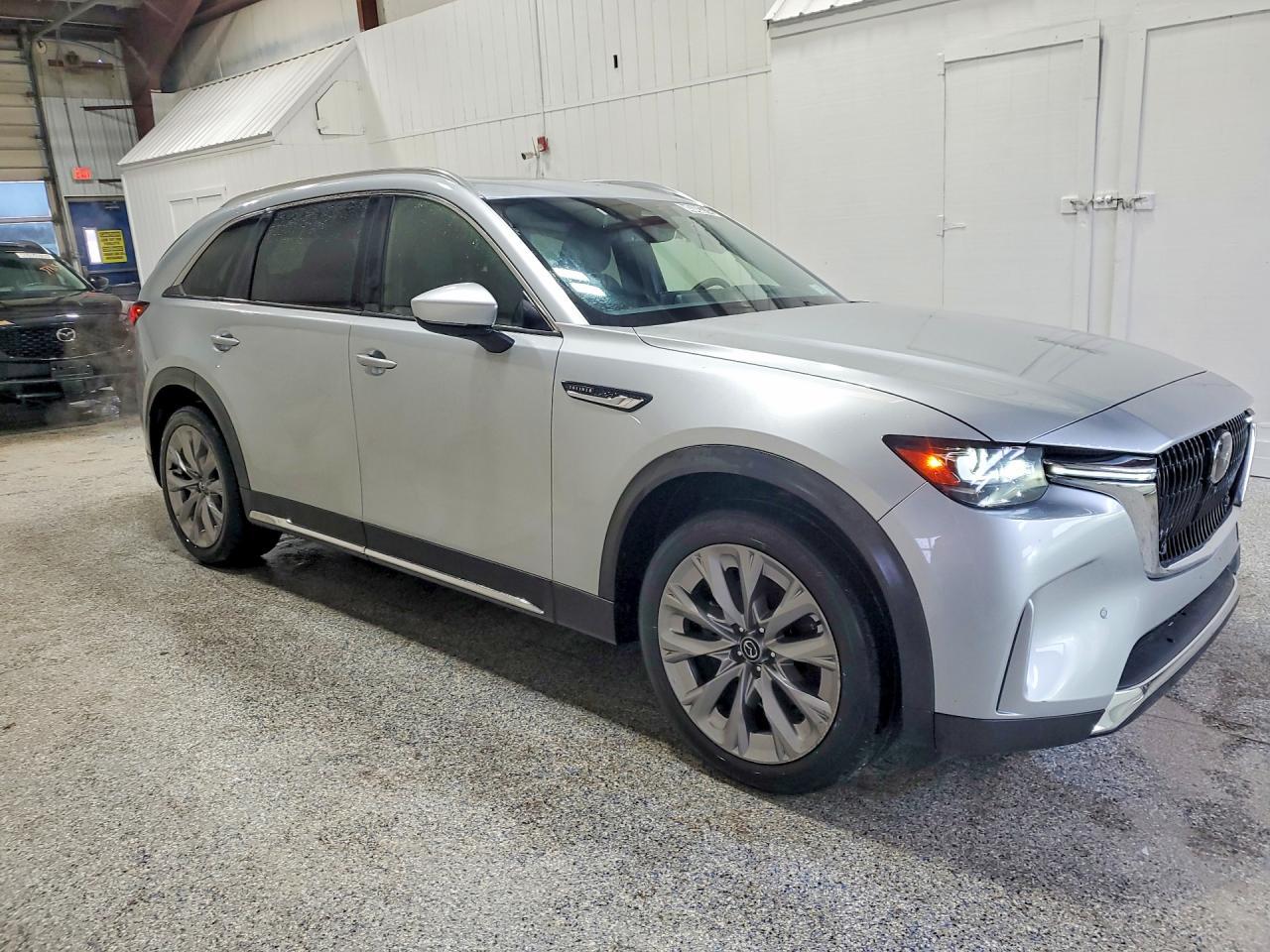 2025 MAZDA CX-90