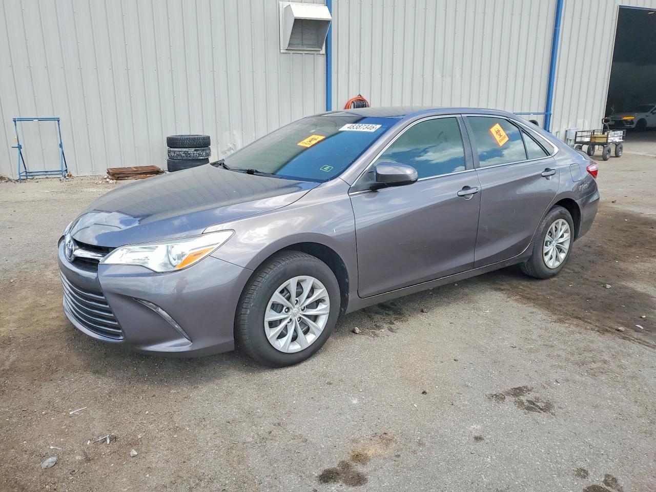2017 TOYOTA CAMRY