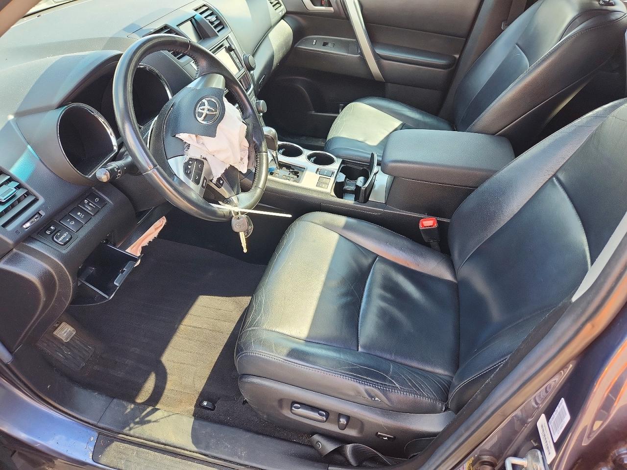 2013 TOYOTA HIGHLANDER