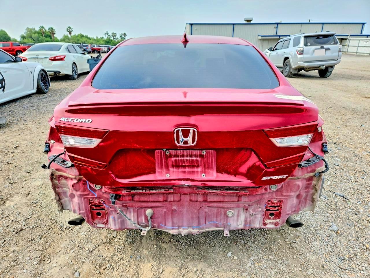 2018 HONDA ACCORD