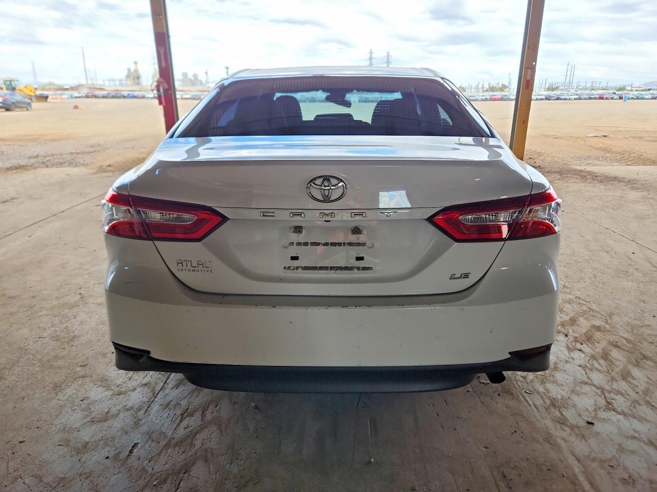 2018 TOYOTA CAMRY