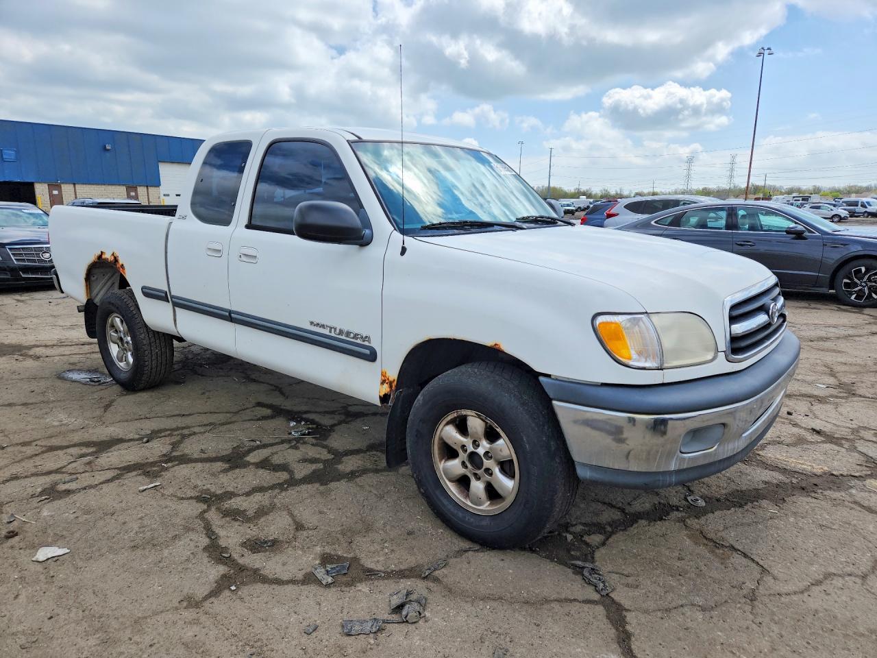 2000 TOYOTA TUNDRA