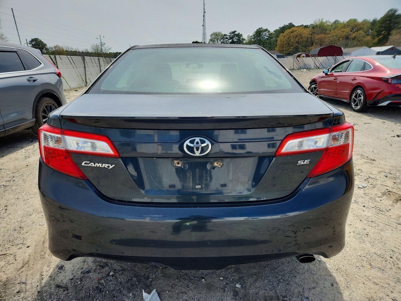 2014 TOYOTA CAMRY