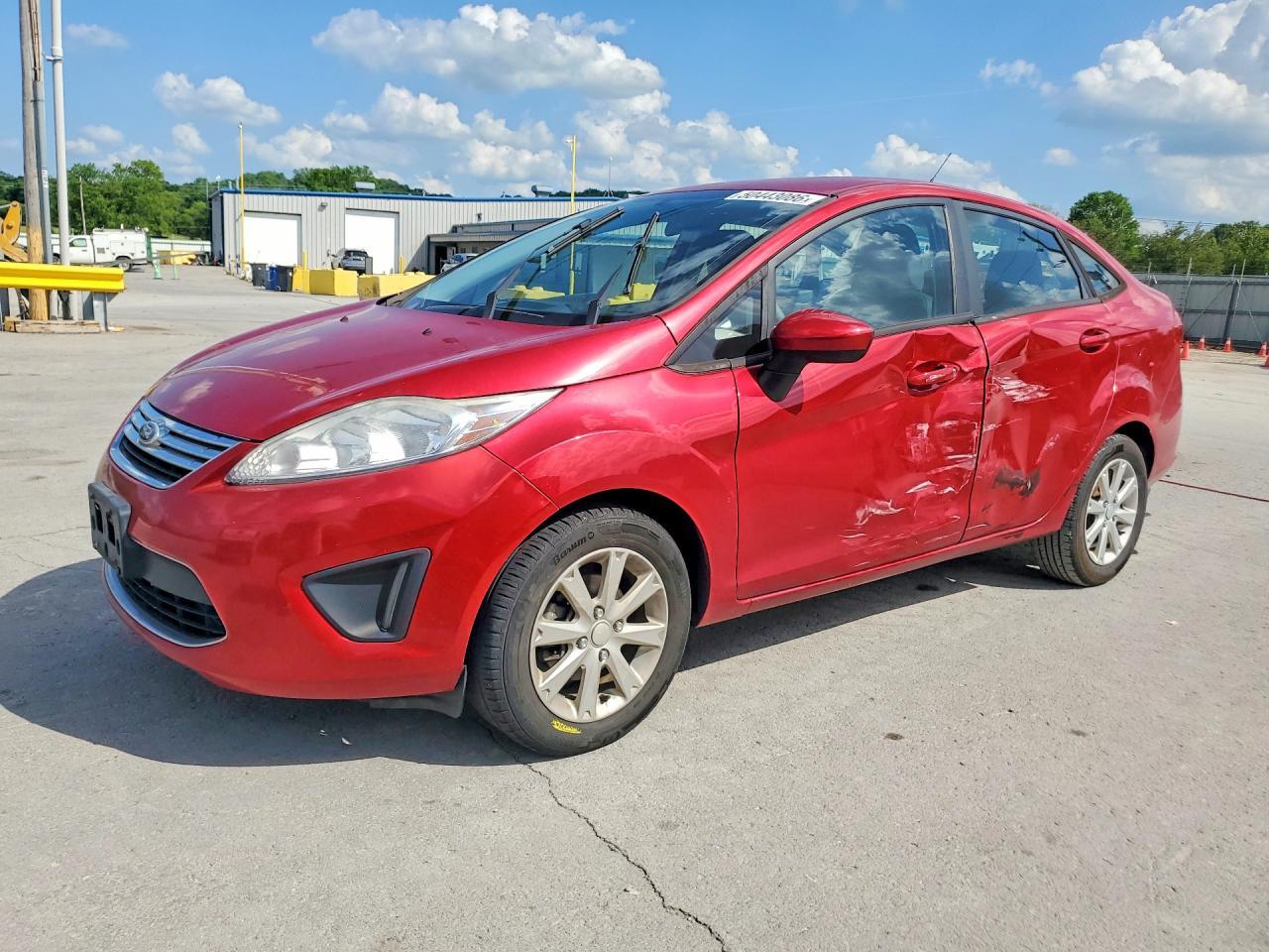 2011 FORD Fiesta