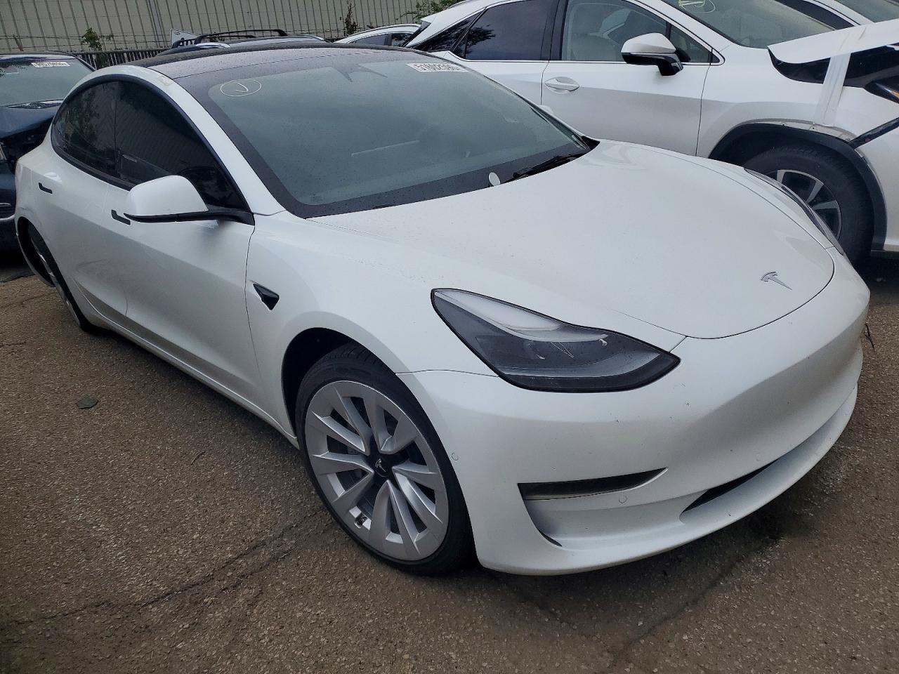 2022 TESLA MODEL 3