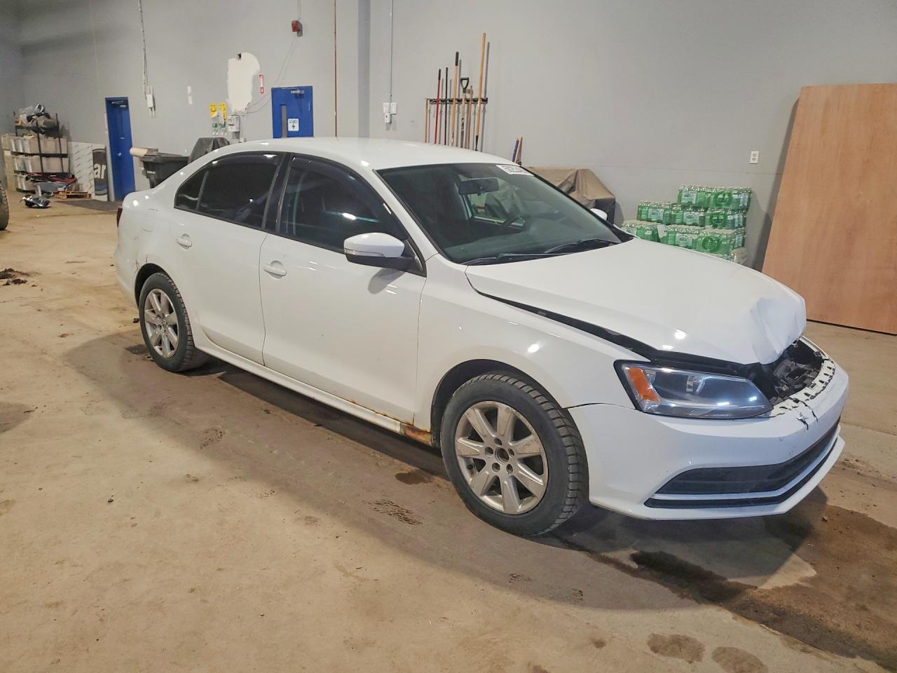 2016 VOLKSWAGEN JETTA