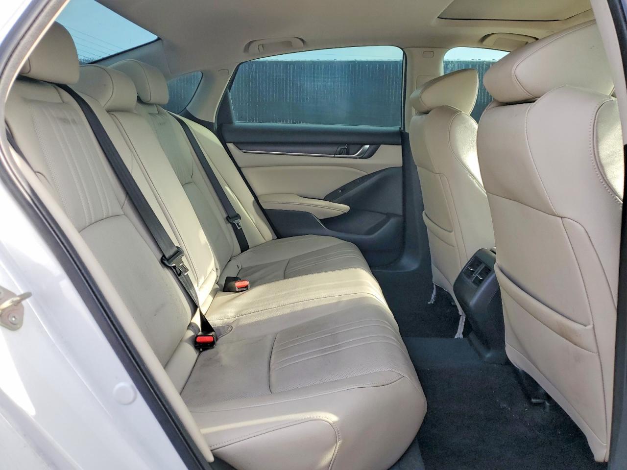 2019 HONDA ACCORD