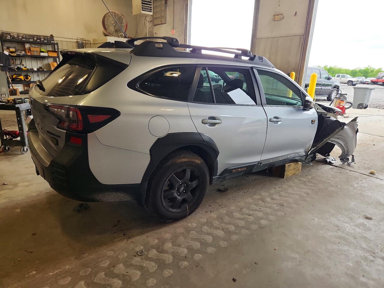 2024 SUBARU Outback