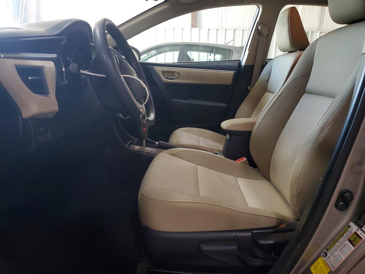 2016 TOYOTA COROLLA