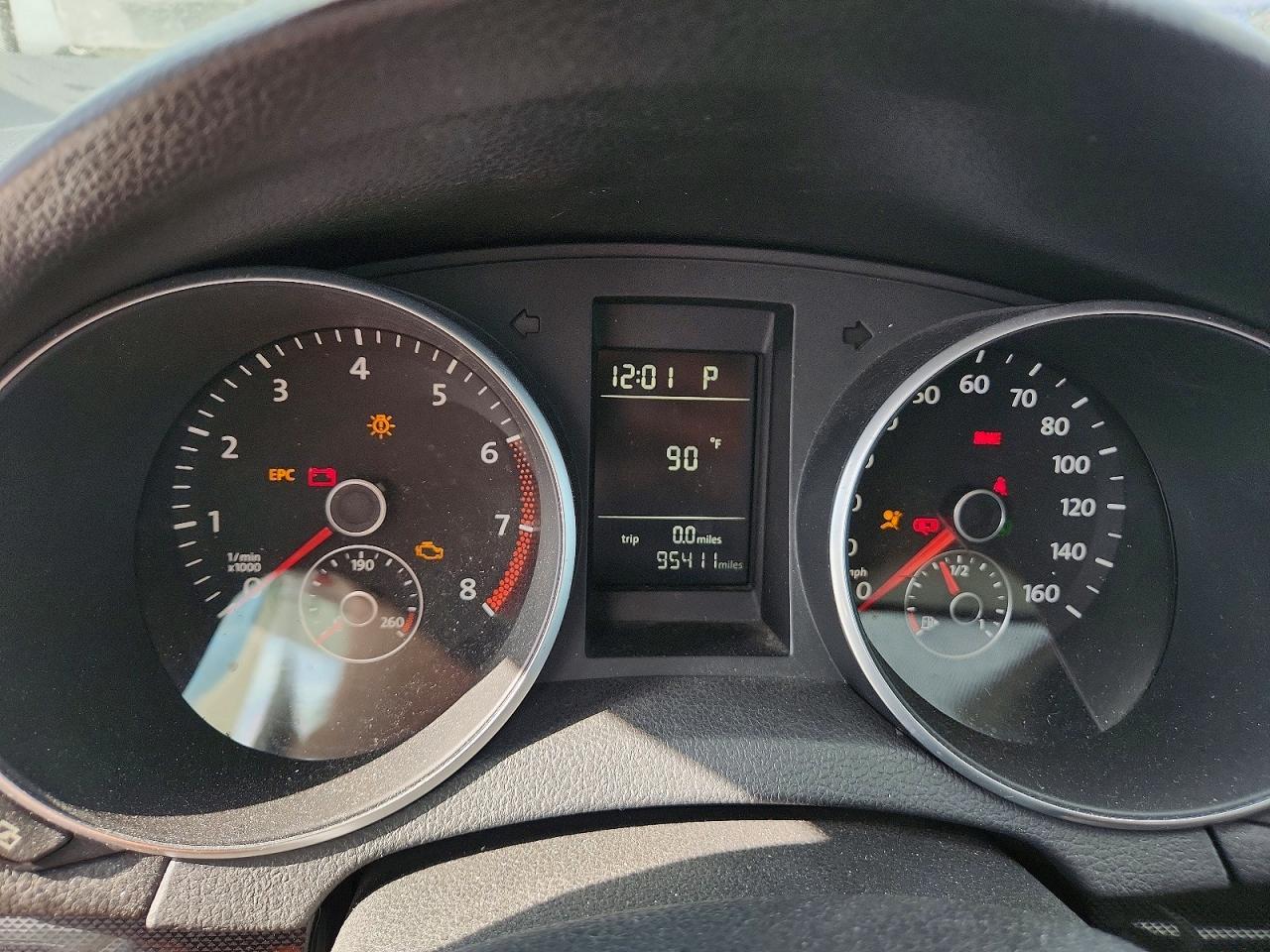 2010 VOLKSWAGEN JETTA