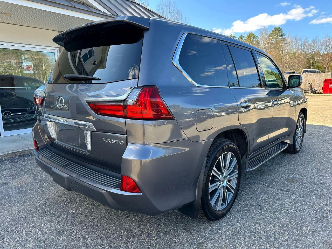 2017 LEXUS LX 570