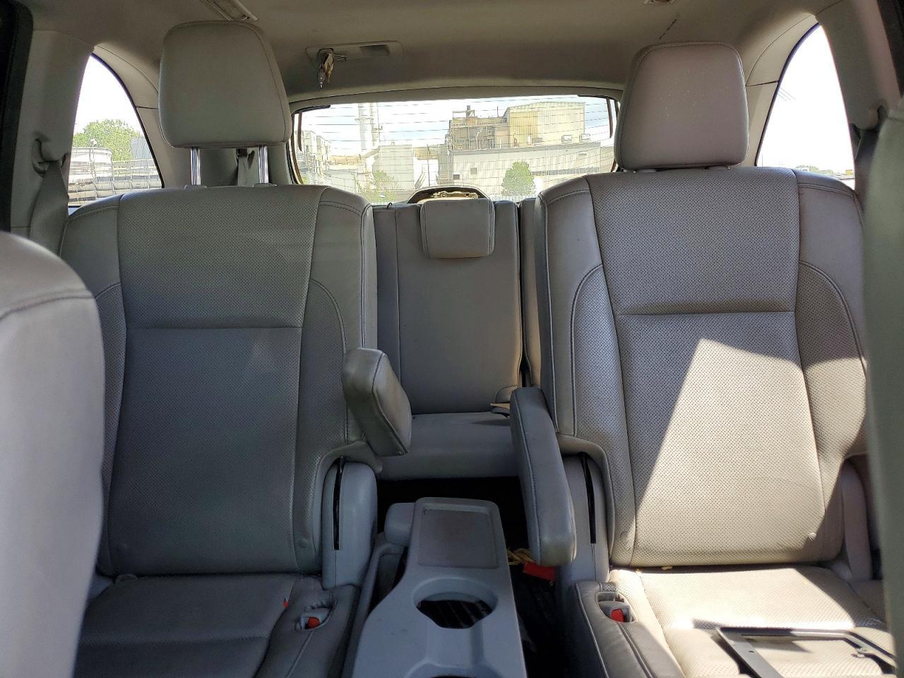 2014 TOYOTA HIGHLANDER
