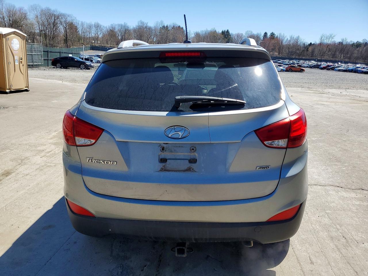 2015 HYUNDAI TUCSON
