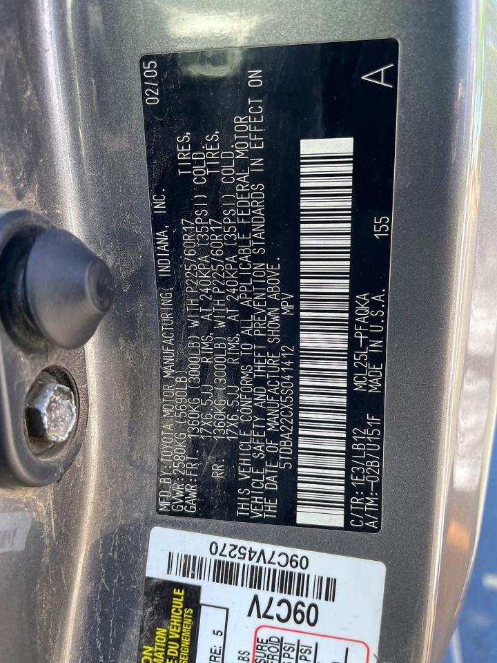 2005 TOYOTA SIENNA