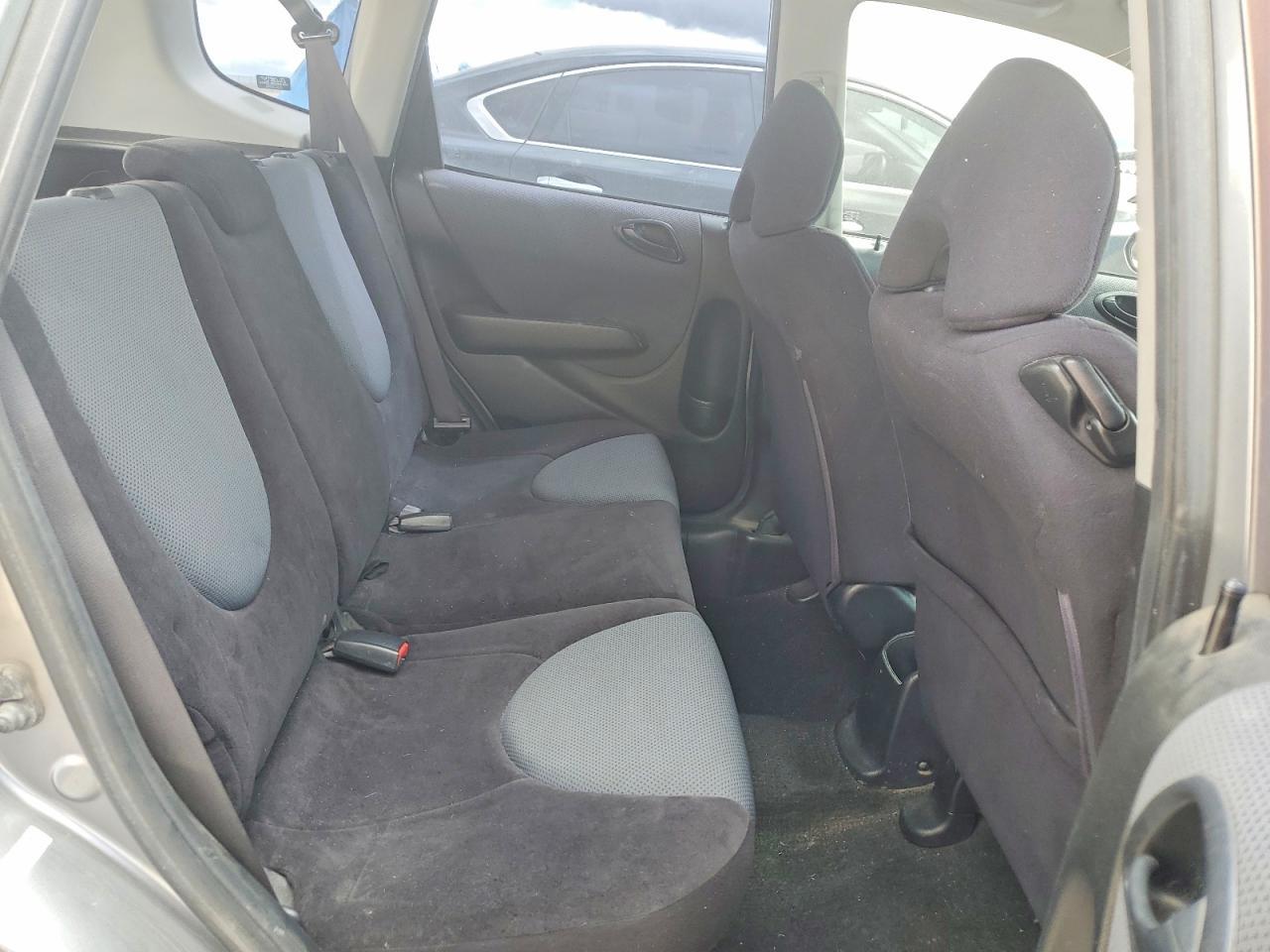 2007 HONDA FIT