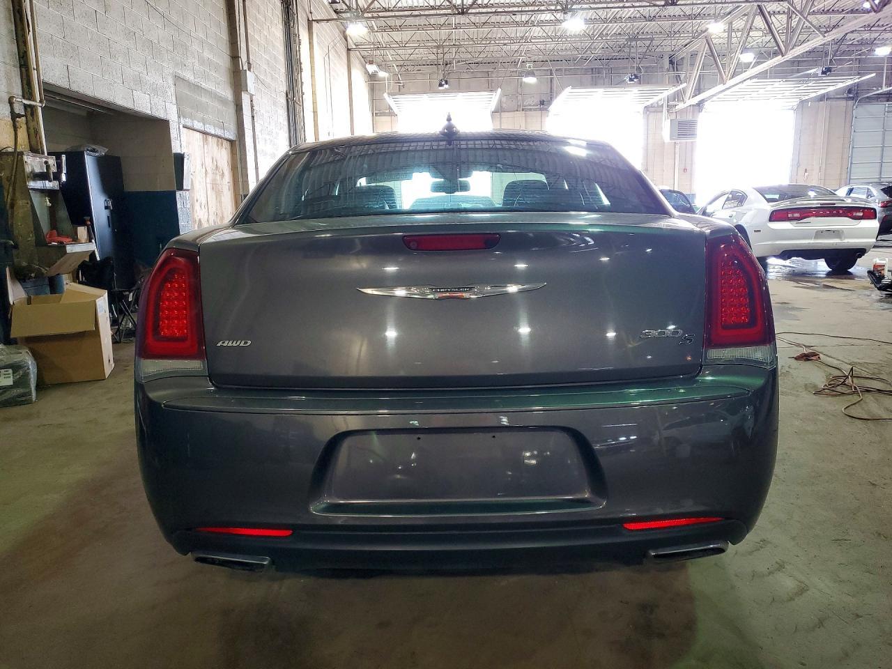 2017 CHRYSLER 300