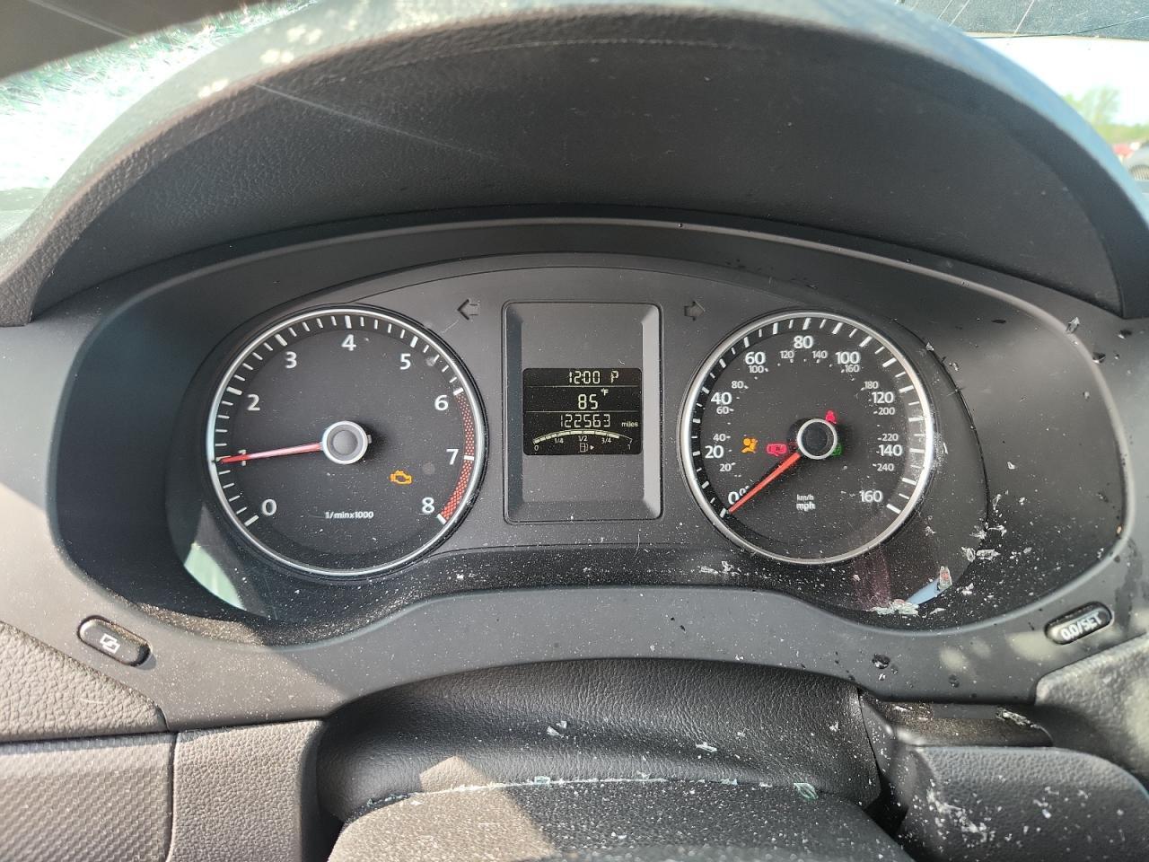 2012 VOLKSWAGEN JETTA