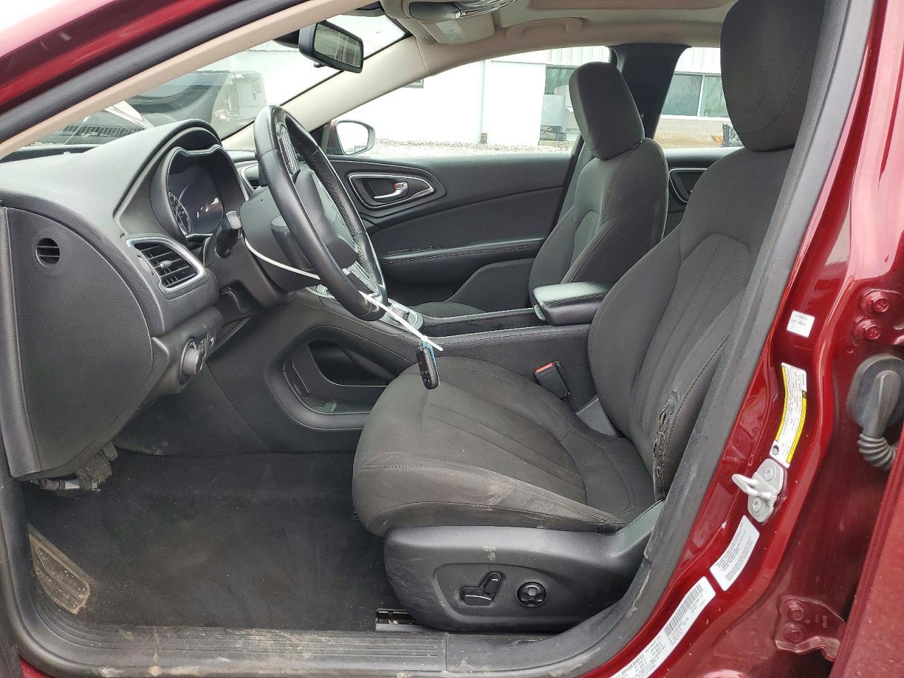 2015 CHRYSLER 200