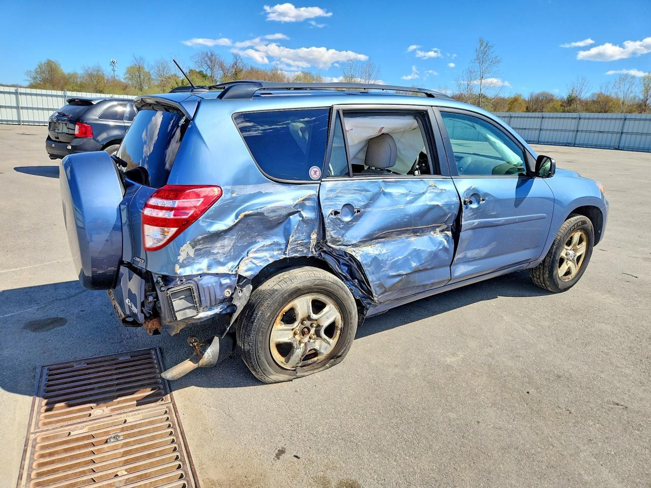 2011 TOYOTA RAV4