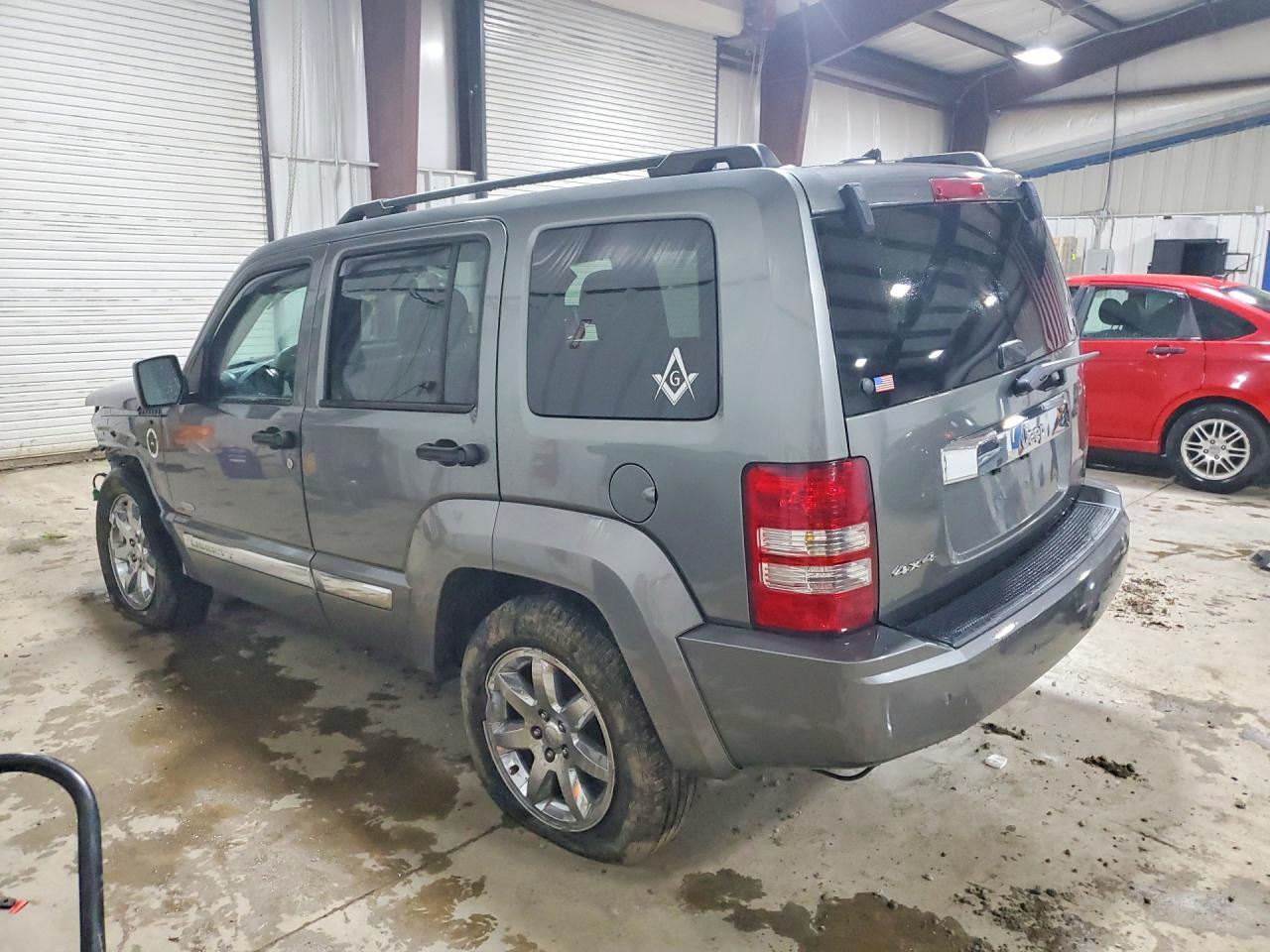 2012 JEEP Liberty