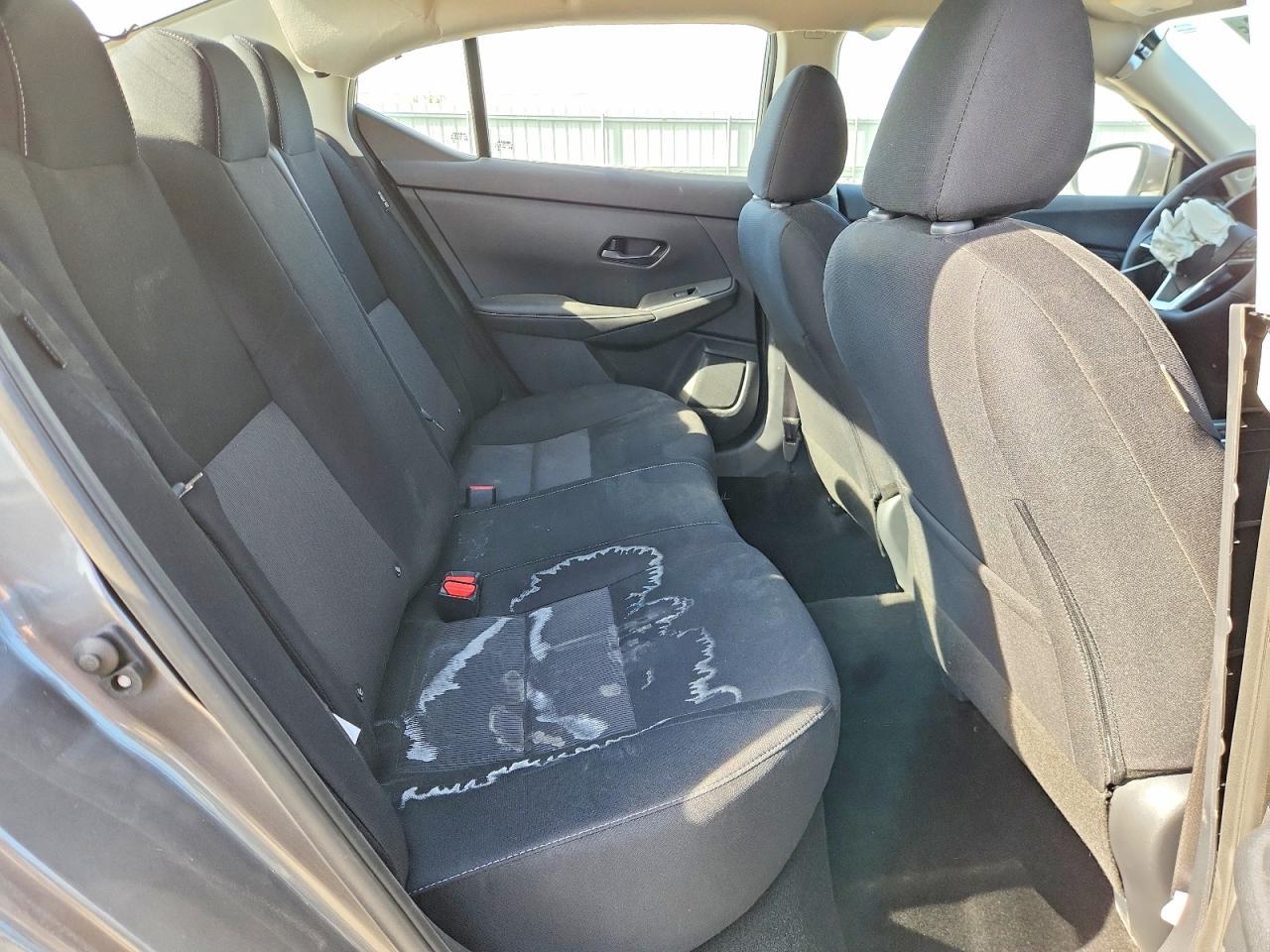2025 NISSAN SENTRA