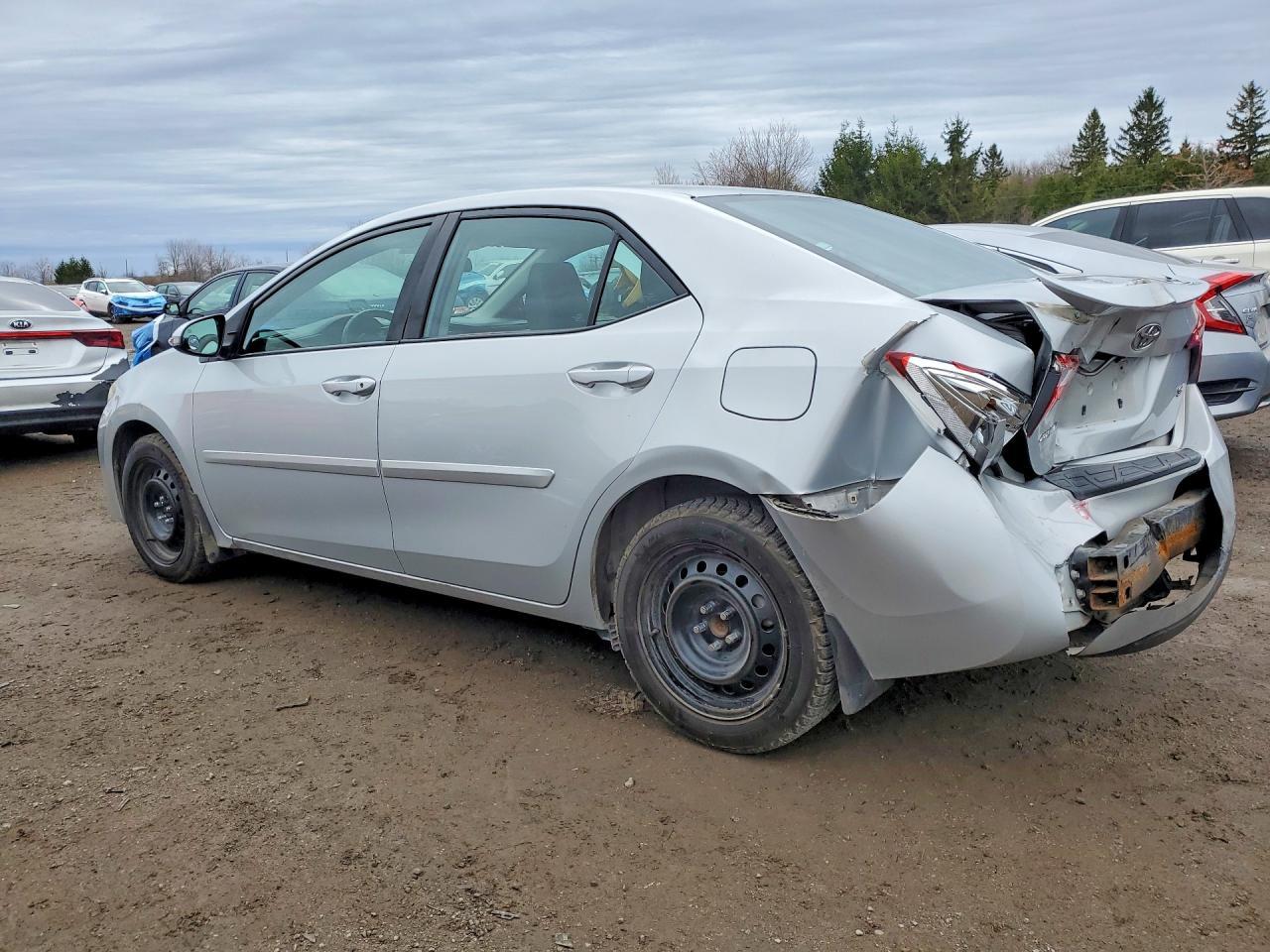 2016 TOYOTA COROLLA