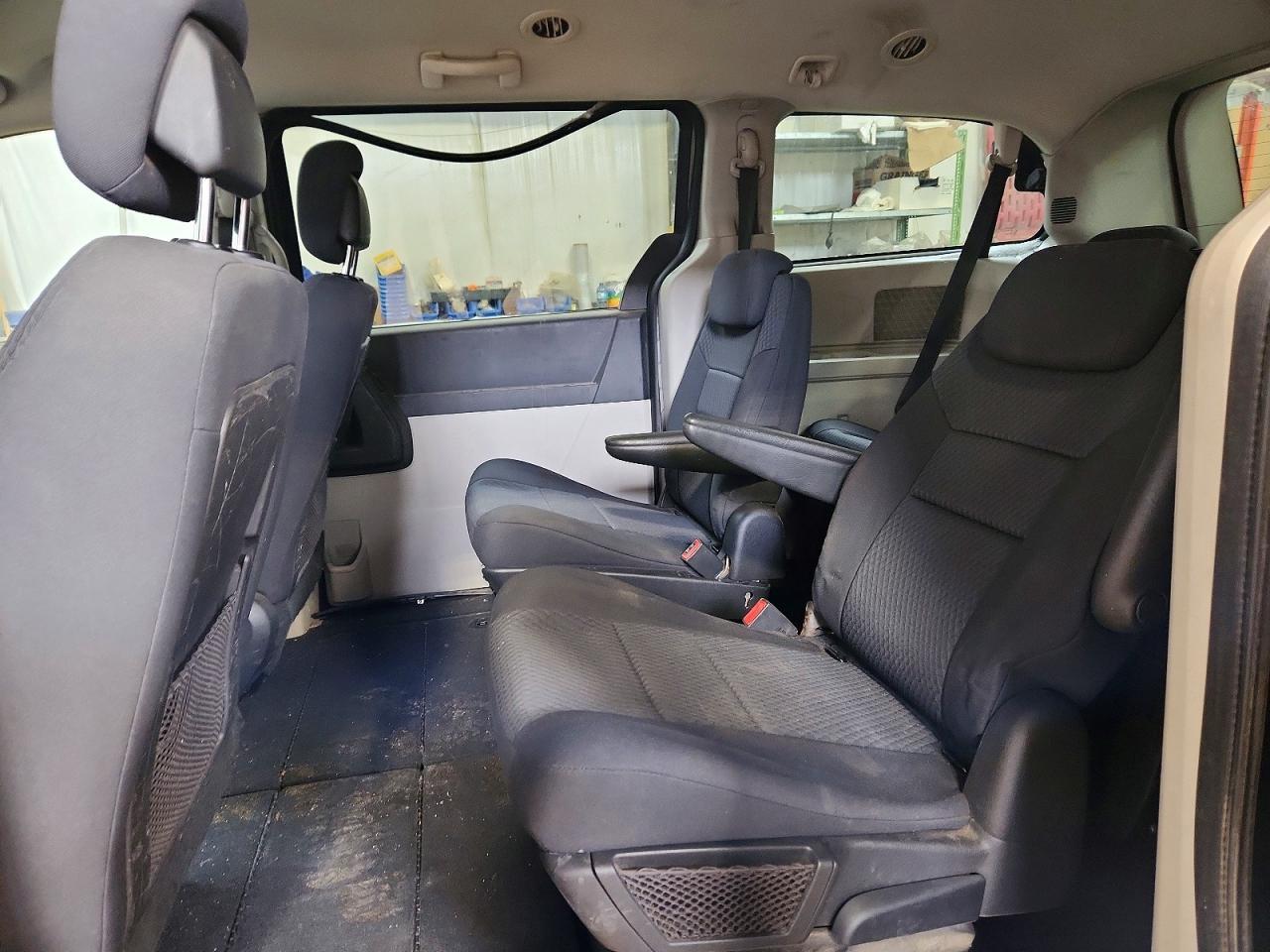 2010 DODGE GRAND CARAVAN