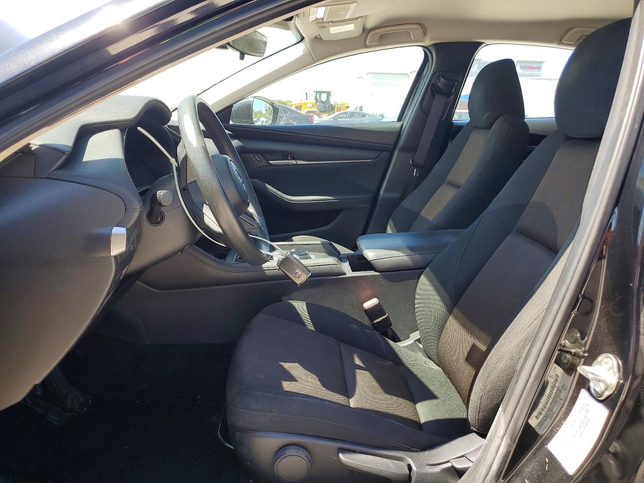 2019 MAZDA 3