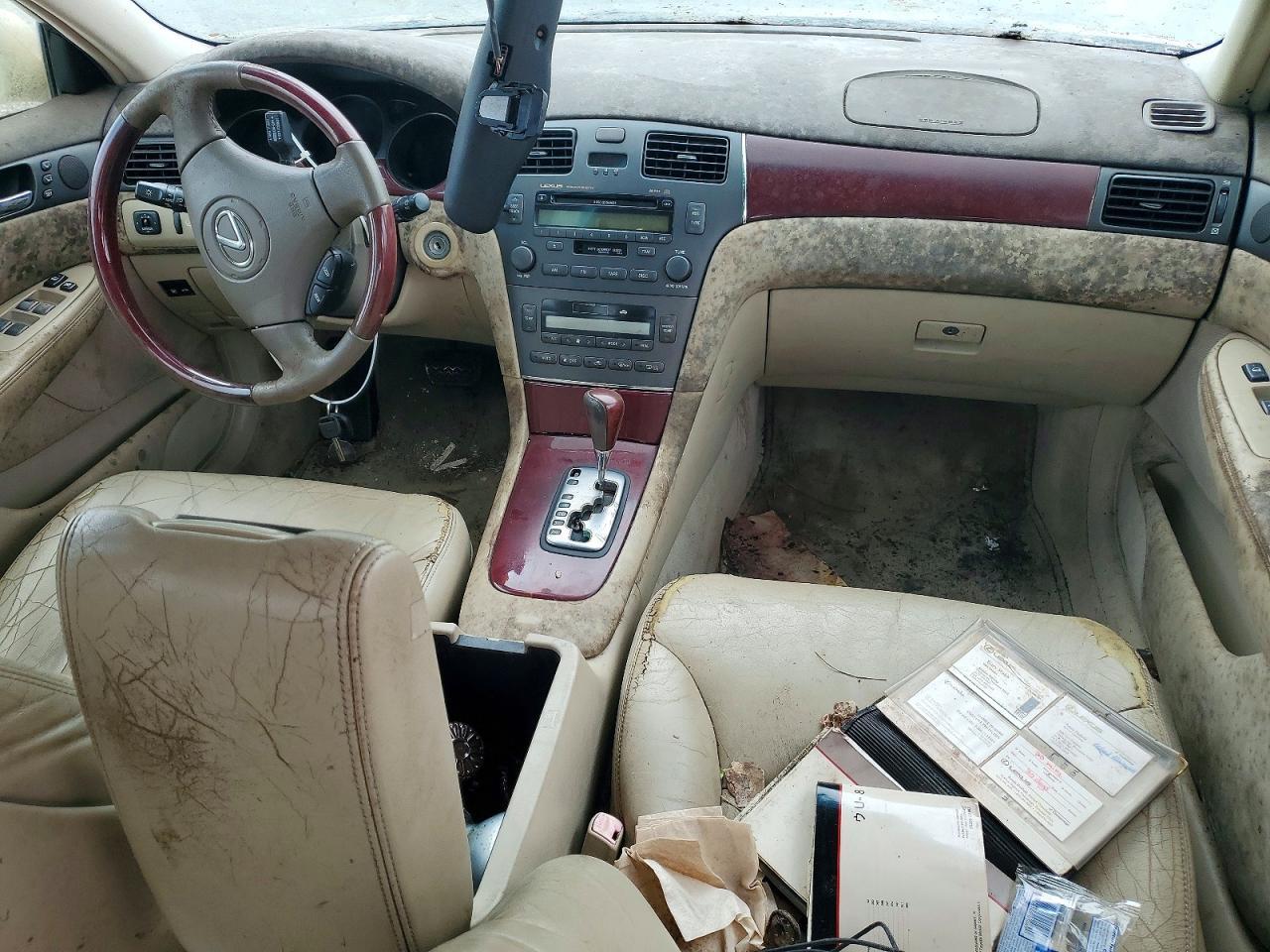 2004 LEXUS ES 330