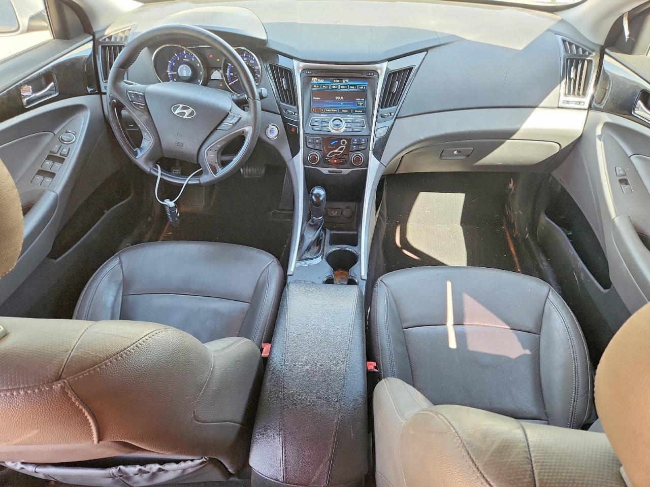 2012 HYUNDAI SONATA