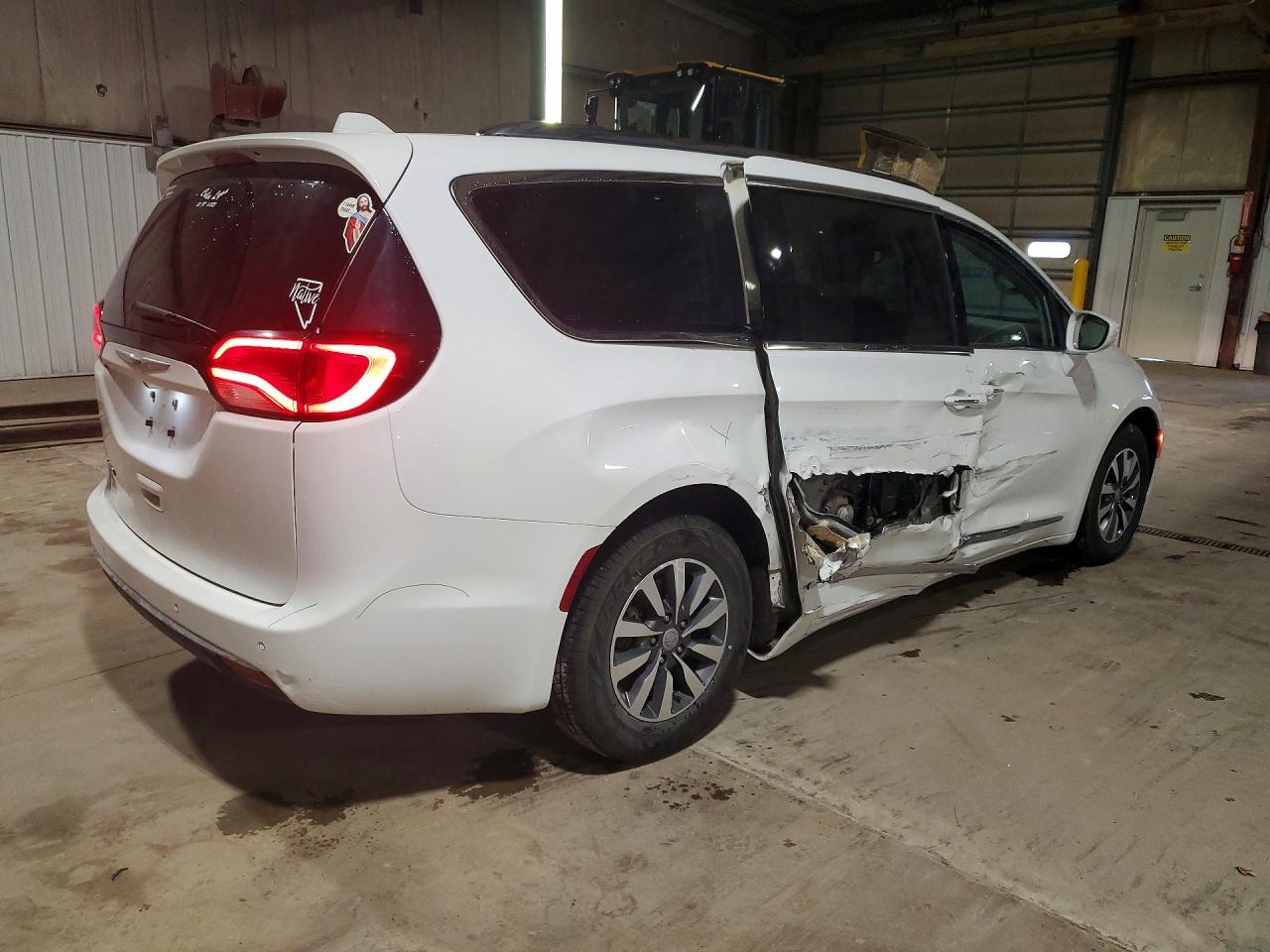 2020 CHRYSLER Pacifica