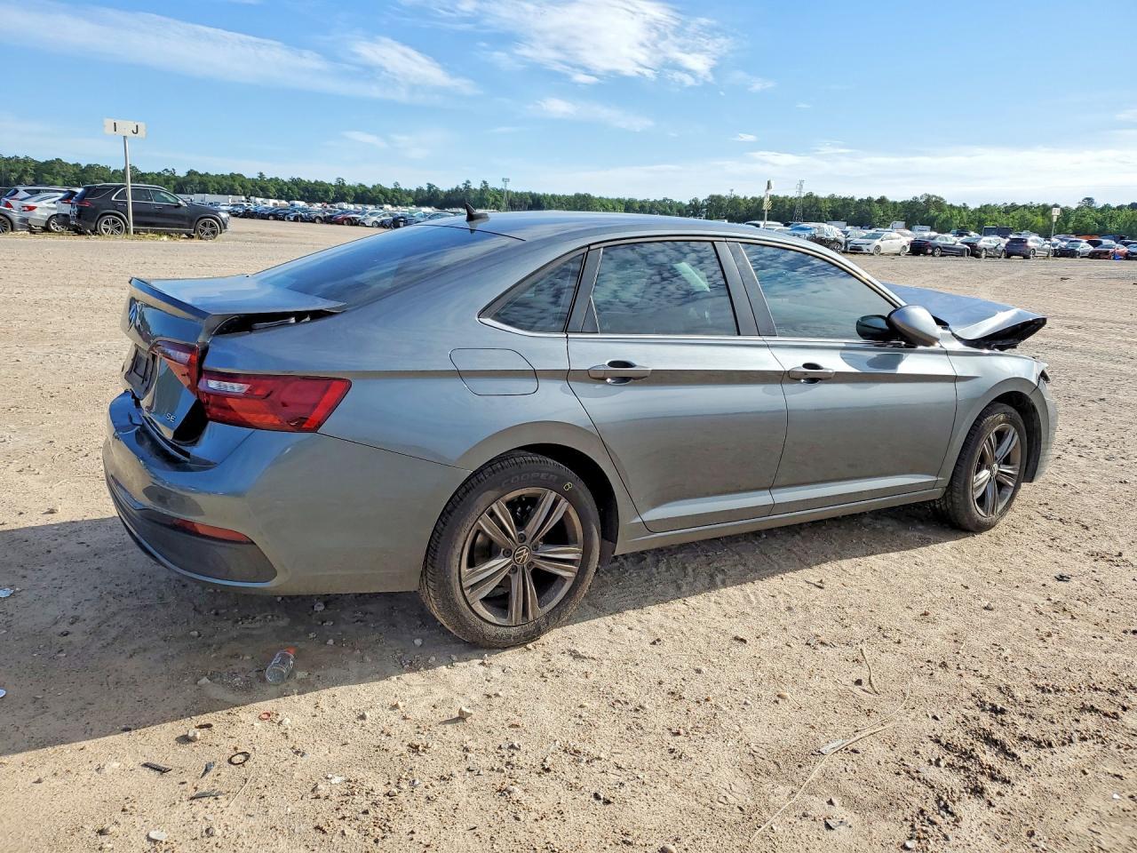2022 VOLKSWAGEN JETTA