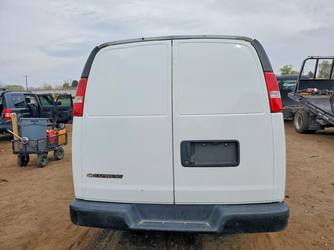 2018 CHEVROLET EXPRESS 2500