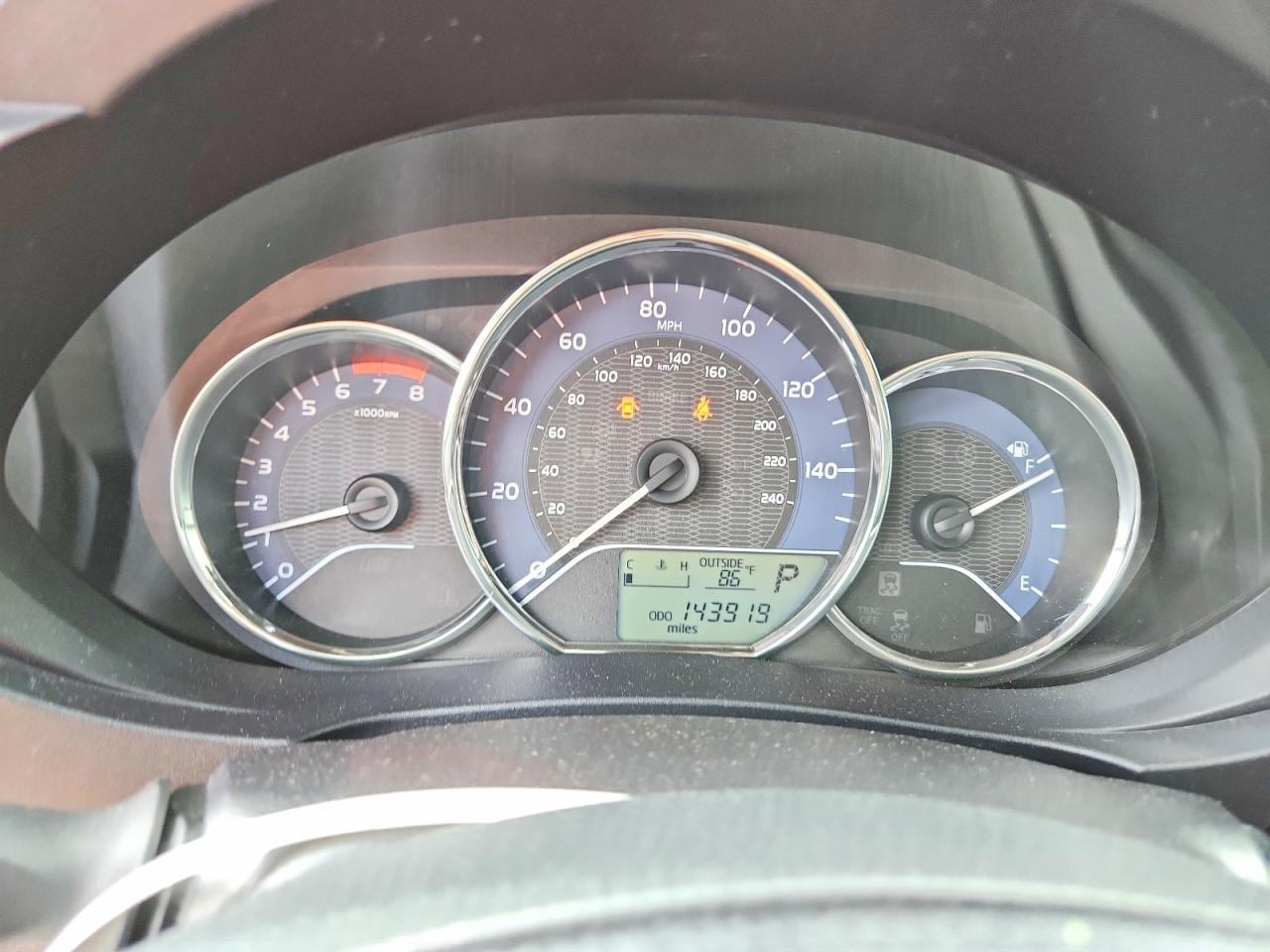 2015 TOYOTA COROLLA