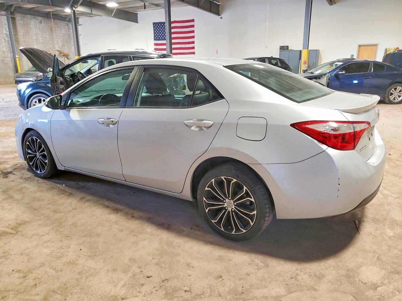 2016 TOYOTA COROLLA