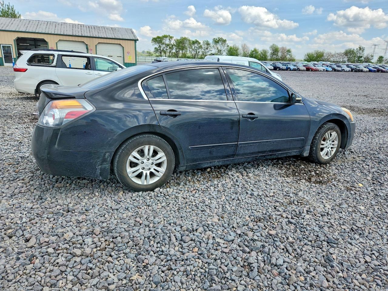 2012 NISSAN ALTIMA