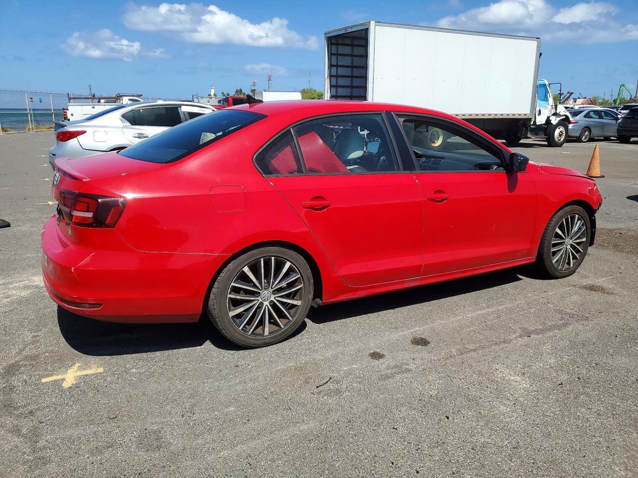 2016 VOLKSWAGEN JETTA