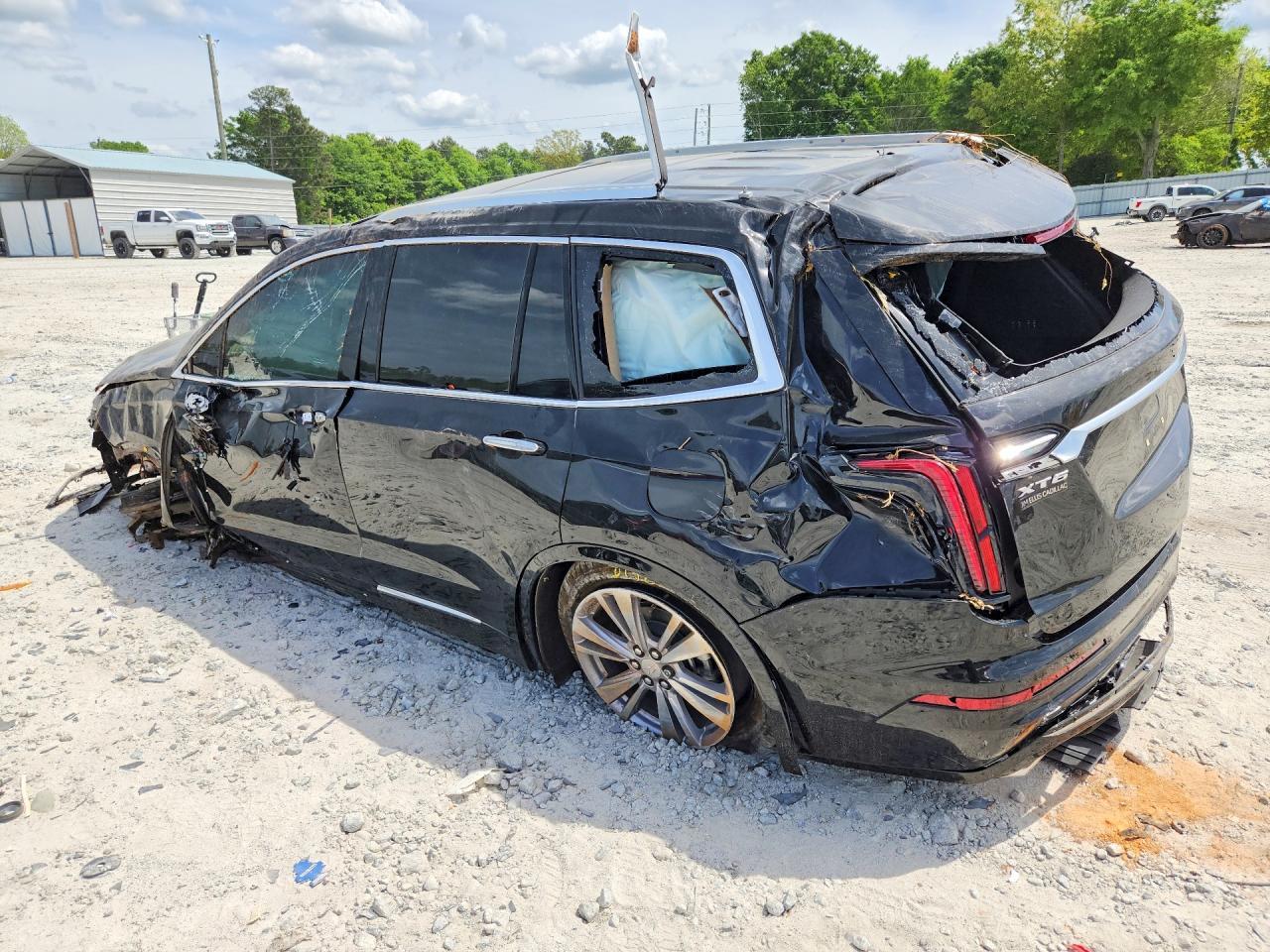 2024 CADILLAC XT6