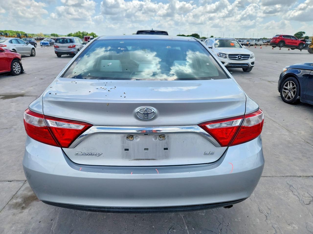 2015 TOYOTA CAMRY