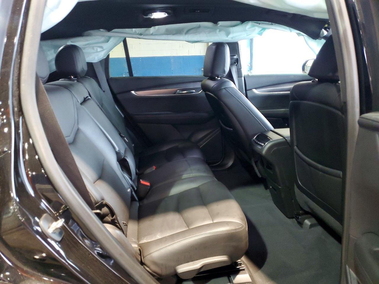 2023 CADILLAC XT6