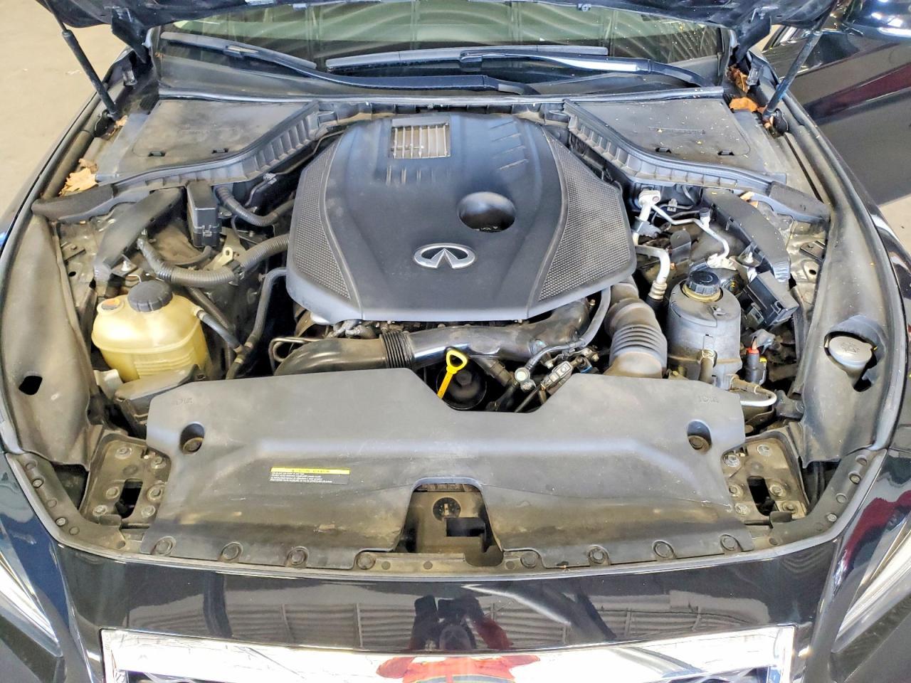 2016 INFINITI Q50