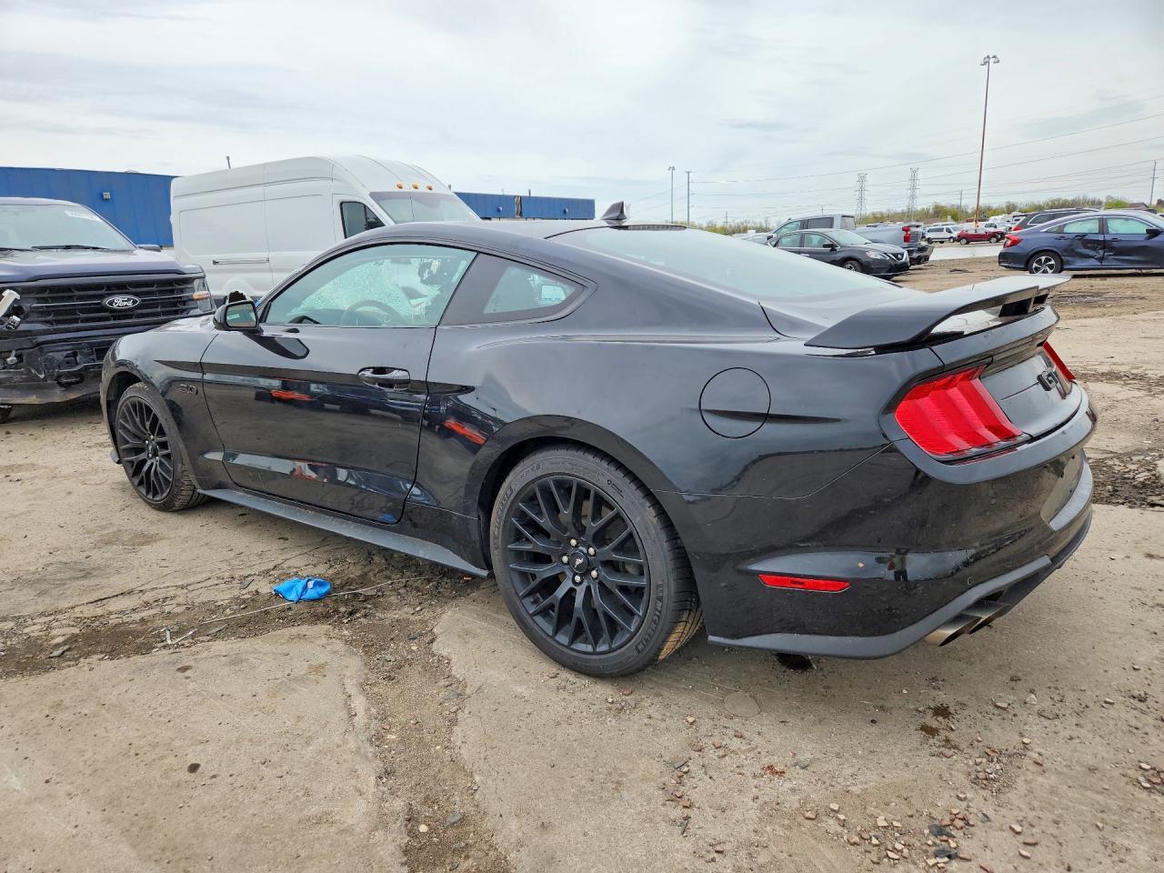 2022 FORD MUSTANG