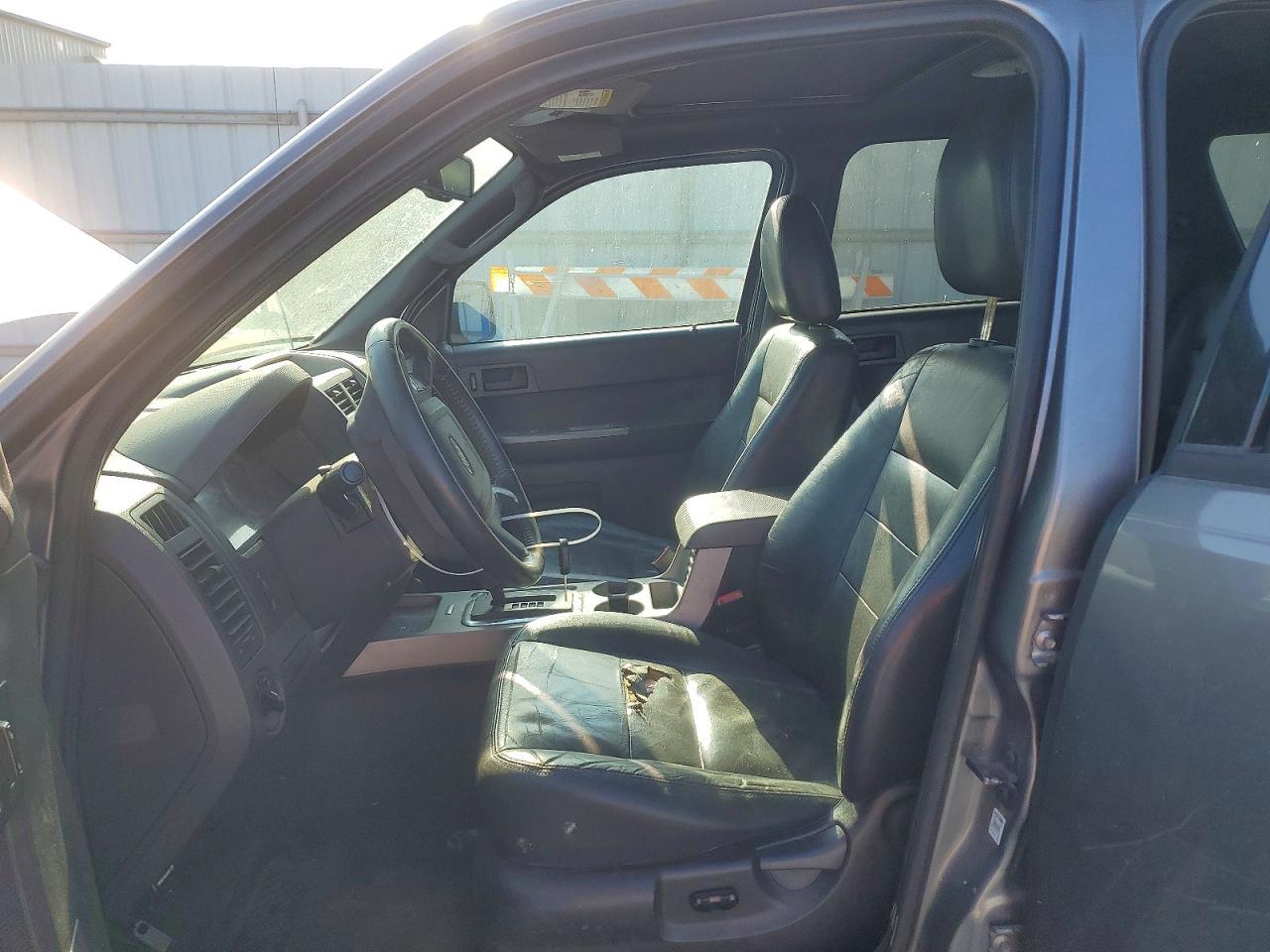 2009 FORD ESCAPE