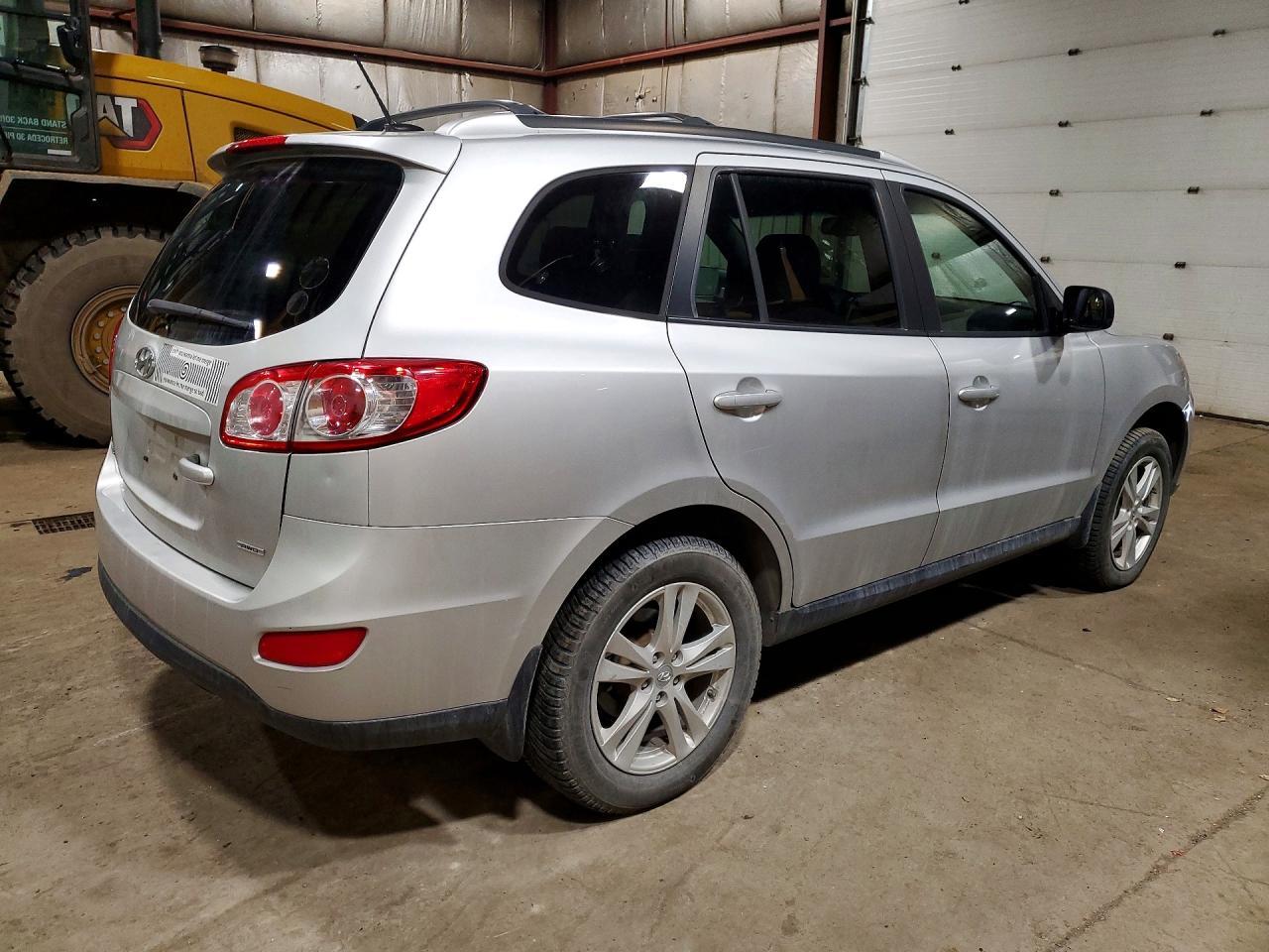 2012 HYUNDAI SANTA FE