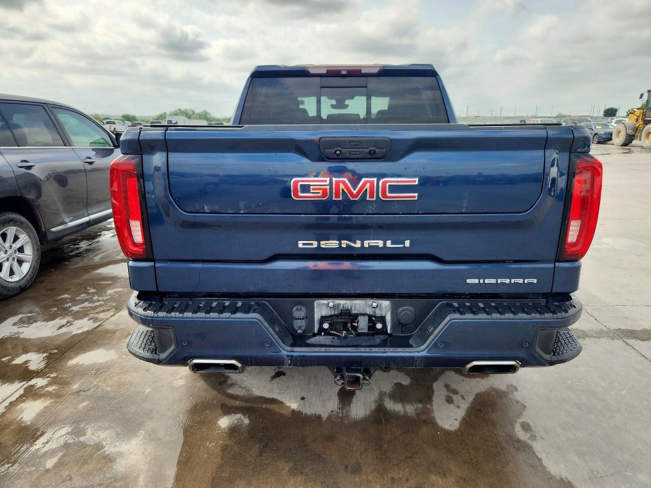 2019 GMC Sierra