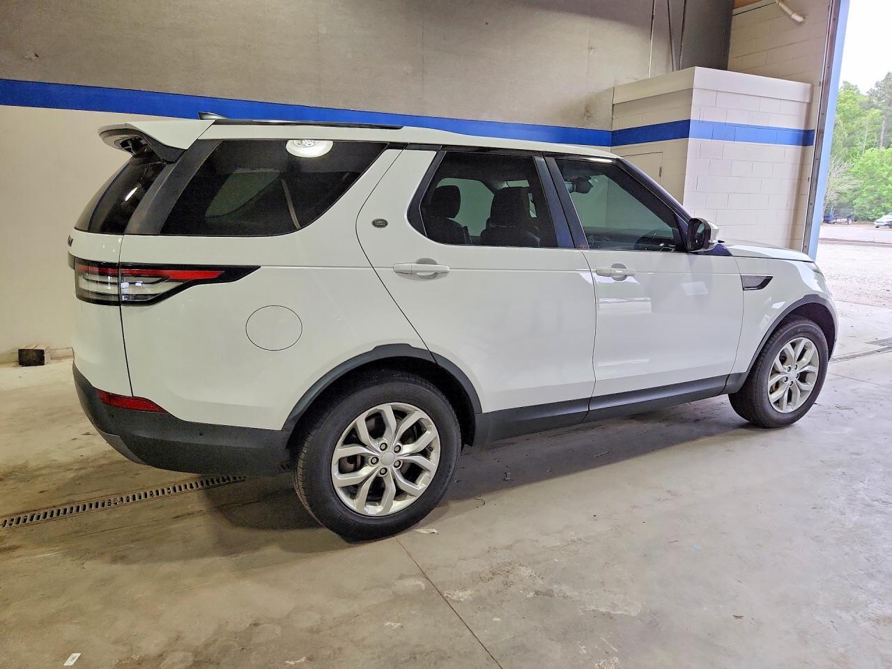 2019 LAND ROVER Discovery
